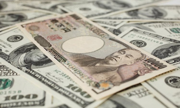 USD, Yên Nhật giảm do triển vọng cắt giảm lãi suất của Fed không rõ ràng 