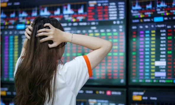 Nhận định chứng khoán 17/9: Giữ tâm thế giao dịch thận trọng