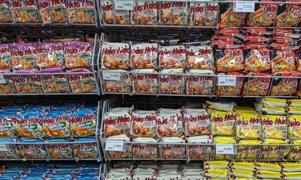Việt Nam tiêu thụ 8,1 tỷ gói mì trong năm 2023