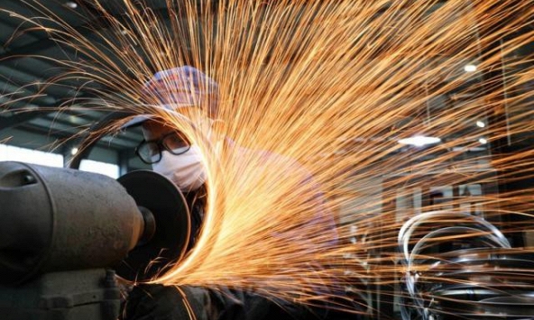 Trung Quốc tung ra gói kích thích tài chính để vực dậy nền kinh tế, thị trường