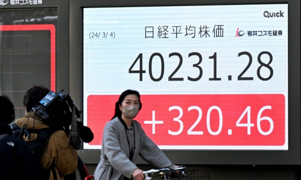 Thị trường châu Á mở cửa cao hơn sau khi S&P 500 và Dow Jones lập kỷ lục mới 