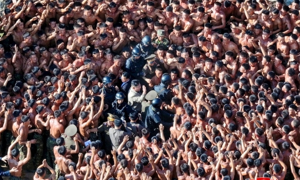 Triều Tiên tuyên bố 1,4 triệu thanh niên nhập ngũ trong tuần này 