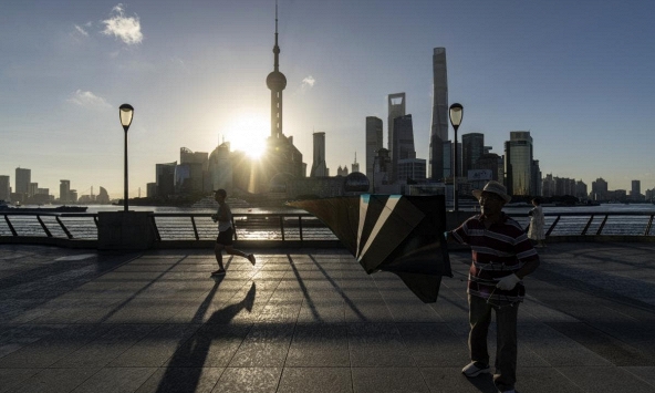 Cổ phiếu châu Á giảm, đồng yên ổn định sau khi suy yếu