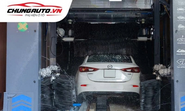 Rửa xe tự động có ưu và nhược điểm gì so với rửa xe truyền thống