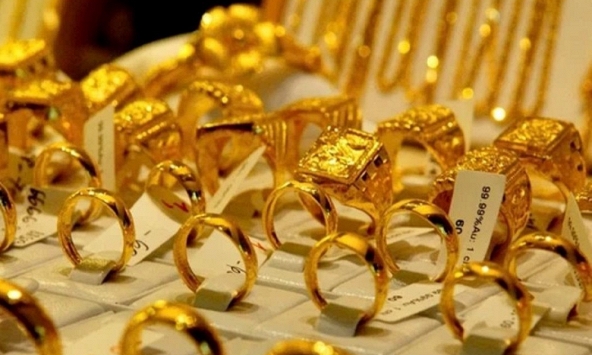 Thị trường hàng hóa 25/10: Vàng SJC tăng bất chấp, thế giới vẫn giảm