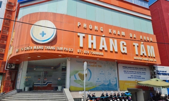 Phòng khám đa khoa Tháng Tám 'vẽ bệnh, moi tiền', ép thai phụ trả 65 triệu đồng