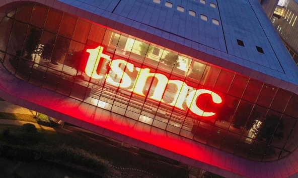 TSMC dừng cung cấp chip tiên tiến cho khách hàng Trung Quốc