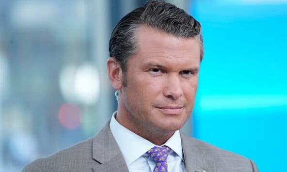 Từ người dẫn chương trình Fox News, Pete Hegseth thành ứng cử viên Bộ trưởng Quốc phòng Mỹ như thế nào?