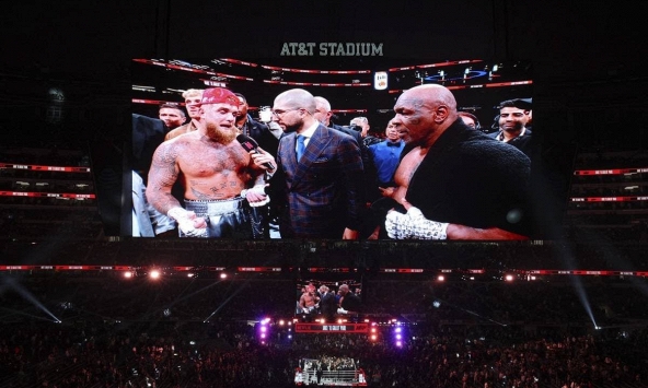 Netflix: 60 triệu hộ gia đình trên toàn thế giới đã theo dõi trận đấu giữa Jake Paul và Mike Tyson