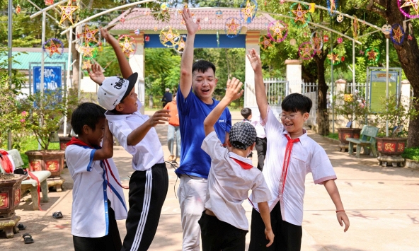 Gần 300.000 sản phẩm dinh dưỡng Vinamilk cùng trẻ em cả nước đón Trung thu