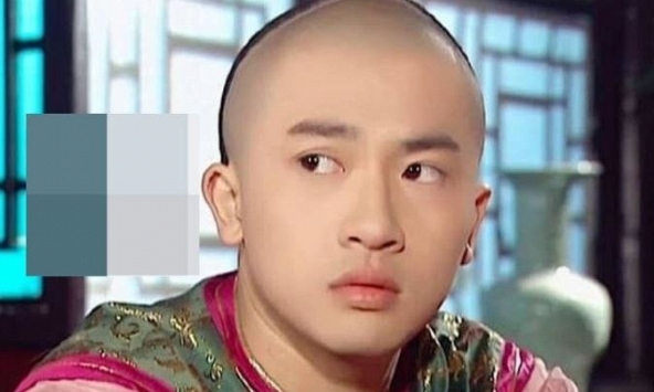 Ít ai biết, Ngũ a ca của 'Hoàn châu cách cách' có học vấn không phải dạng vừa, từng nói 1 câu thể hiện rõ trí tuệ