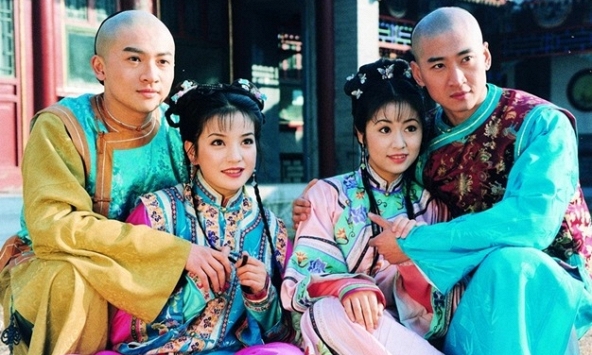 Học vấn bộ tứ 'Hoàn châu cách cách': Hạ Tử Vy ngoài đời bị nghi học kém, Tiểu Yến Tử học cực giỏi