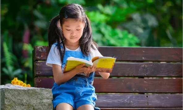 Những đứa trẻ thích ở một mình thường có 3 khả năng nổi trội, cha mẹ đừng suốt ngày quanh quẩn bên con