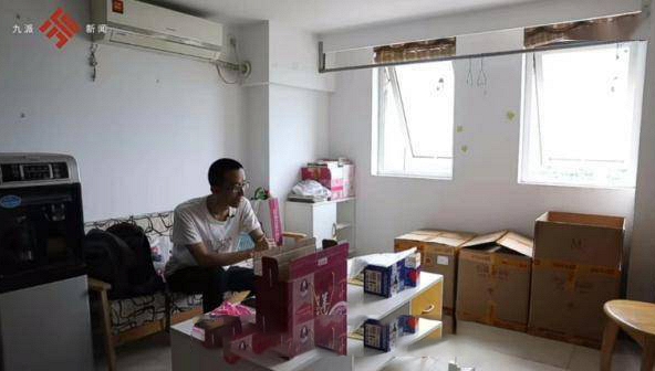 2 tuổi đã biết cả nghìn chữ, 11 tuổi đỗ đại học, không ai ngờ cuộc sống hiện tại của thần đồng này lại... 'chán đời' như vậy!