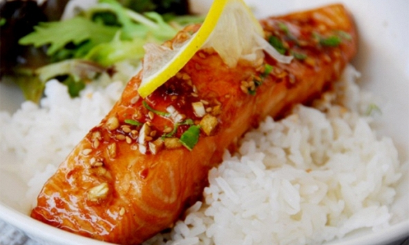 8 thực phẩm chống viêm giúp giảm cân, hội chị em muốn giảm số đo vòng eo rất nên ăn