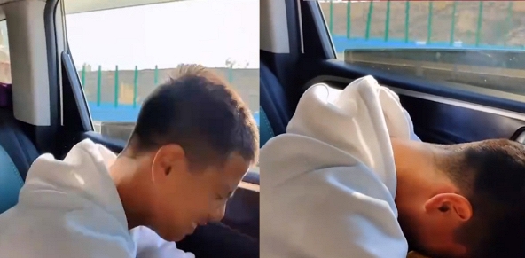 Vừa làm xong bài tập về nhà thì bị... gió thổi đi mất, cậu bé có biểu cảm đau khổ vật vã khiến ai cũng ôm bụng cười