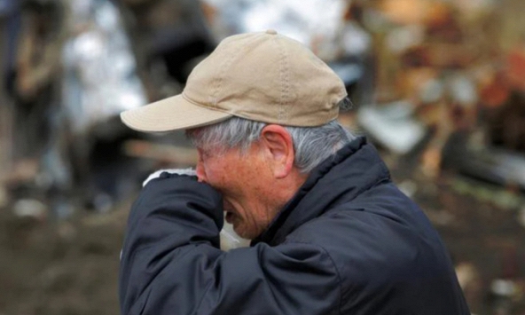 Hai kiểu 'hiếu thảo giả tạo' của con cái, bề ngoài cha mẹ tưởng được nhờ nhưng thực ra nội tâm rất khổ sở