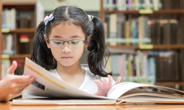 Chỉ một cái liếc mắt, bạn có thể biết một người có chỉ số IQ cao hay không - Khoa học đã chứng minh