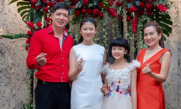 2 lần đăng ảnh con gái lớn 'gây bão' của Bình Minh: Một lần vì cô bé học trường cực đắt, một lần vì bé có tấm lòng quá đẹp!