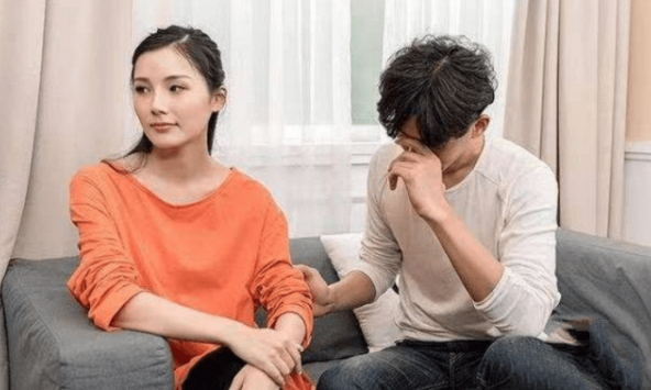 Mua nhà mới để chuẩn bị đám cưới thì xuất hiện 1 nhân vật hành vi khó hiểu, chàng trai nhất quyết chia tay