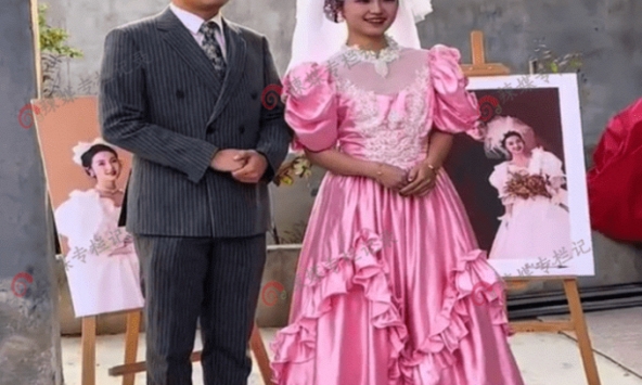 Chiếc váy cưới màu hồng gây tranh cãi và sự thật khiến ai nấy 'nghẹn lòng'