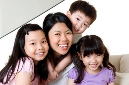 Nhà có 3 kiểu người mẹ sau đây, tương lai con cái như được chắp đôi cánh, đi đâu cũng tự tin bay cao bay xa