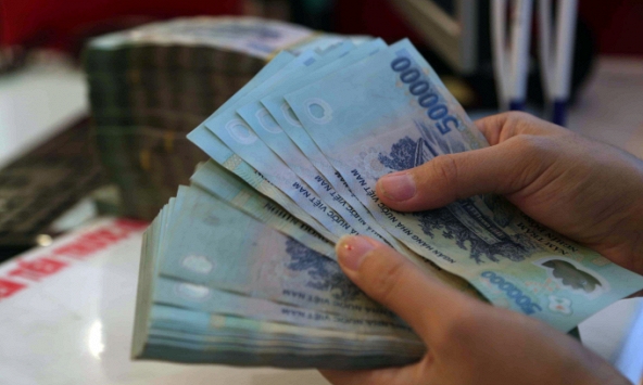 Góp được 50 triệu trả nợ, cô vợ bỏ về nhà mẹ đẻ ngay tối mùng 1 Tết khi nửa tiền “không cánh mà bay”