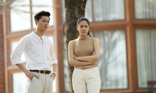 Mùng 4 Tết gặp lại vợ cũ, người đàn ông hối hận đề nghị một điều vô lý và cái kết “vả mặt”