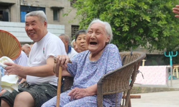 Tuổi 60 mới nhận ra: Khi còn trẻ, dù nghèo đến mấy cũng phải dạy con 3 điều này, như thế mới là bậc cha mẹ khôn ngoan