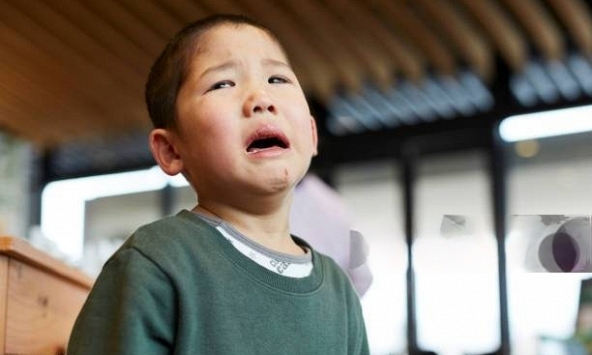 'Tôi đã mất 12 năm để cuối cùng hủy hoại con bằng chính đôi tay của mình!'