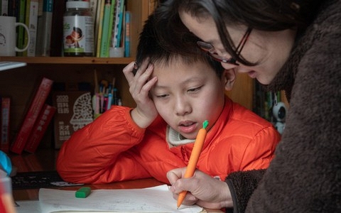 Bà mẹ Hà Nội xin tư vấn để con thi đỗ vào trường chuyên đình đám, 1 chi tiết khiến nhiều người 'toát mồ hôi': Chị nên suy nghĩ lại