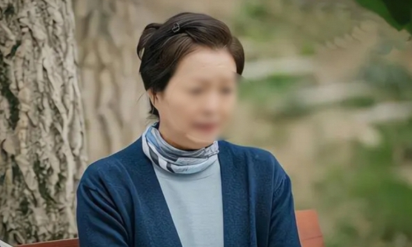  Tuổi 60, tôi khiến con trai khốn khổ với họ hàng vì một giây phút lỡ miệng: Các bậc cha mẹ rút kinh nghiệm, đừng bao giờ như tôi