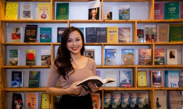 Nữ sinh Hà Nội viết đơn cho bố mẹ xin đi học thêm, phụ huynh gạch bỏ 2 chữ: Kết cục sau 10 năm quá ngọt ngào