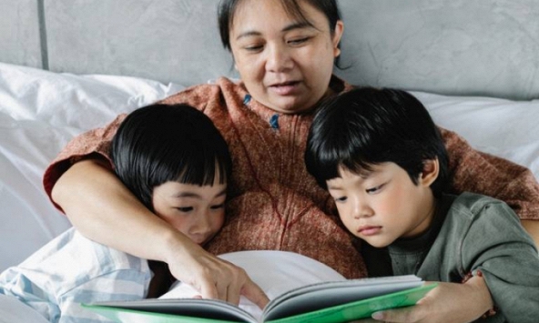 Những năm về già, dù thương yêu đến đâu cũng phải 'dửng dưng' 3 điều này với con cái