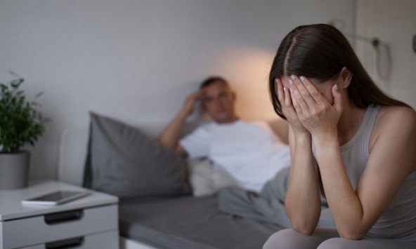 Thu nhập 40 triệu nhưng chồng giữ rịt 30 triệu, khi cần tiền gấp thì tôi phải đi vay bên ngoài