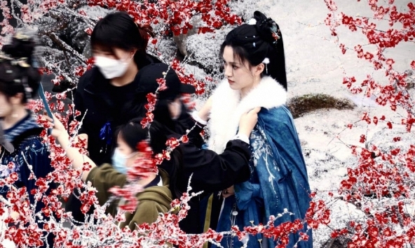 Mỹ nhân Hoa ngữ khoe nhan sắc 'phong thần' ở phim mới, đẹp hoàn hảo xứng đáng nổi tiếng hơn