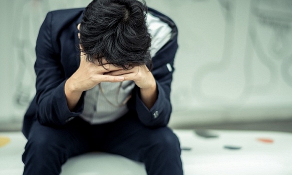 Có nhà to, xe đẹp, lương 25 triệu mà tôi khổ hơn cả người giúp việc, vợ tôi có những sở thích thật quái gở!