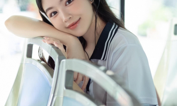 Lọ Lem đăng vài tấm ảnh, MC Quyền Linh phản ứng thế nào mà được khen: Đây chính là môi trường gia đình mọi đứa con mơ ước