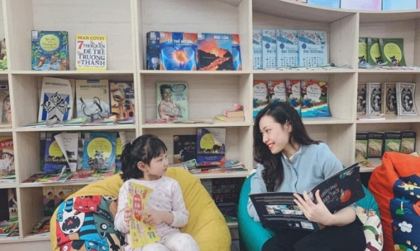 Cô giáo tiểu học bật mí loạt bí kíp cho trẻ lên lớp 1: Kiên nhẫn thời gian ngắn, con vào năm học tự tin đọc, viết chữ ngon lành