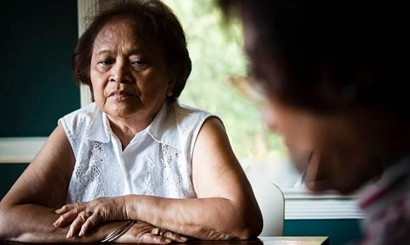 Nuôi cháu trai 10 năm, tặng thêm 270 triệu khi vào đại học: Những gì cháu nói trong bữa tối khiến tôi vô cùng xấu hổ