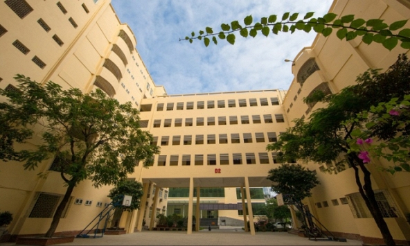 Một lớp chuyên lần đầu xuất hiện ở trường cấp 3 đình đám Hà Nội: Tên cũ mà mới, tỉ lệ chọi thế nào?