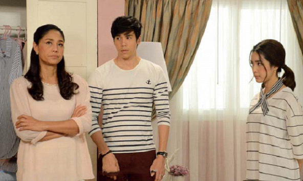 Mẹ chồng công bố bí mật vào bữa tiệc đầy tháng cháu nội khiến con dâu sôi sục 'trả đũa'