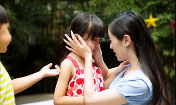 6 biểu hiện của con khiến họ hàng, làng xóm phải xuýt xoa khen cha mẹ: 'Anh chị khéo dạy dỗ quá!'