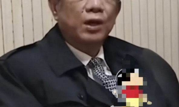 Cái chết của vợ chồng vị giáo sư nổi tiếng trong viện dưỡng lão gây tranh cãi: Sau cùng, điều cha mẹ cần là gì?