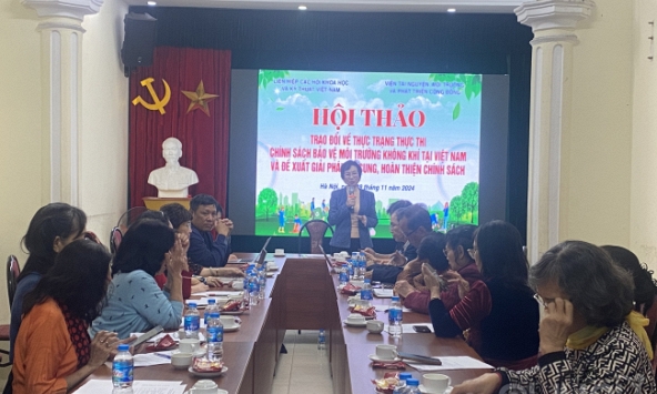 Trao đổi về thực trạng thực thi chính sách bảo vệ môi trường không khí tại Việt Nam và đề xuất giải pháp bổ sung, hoàn thiện chính sách