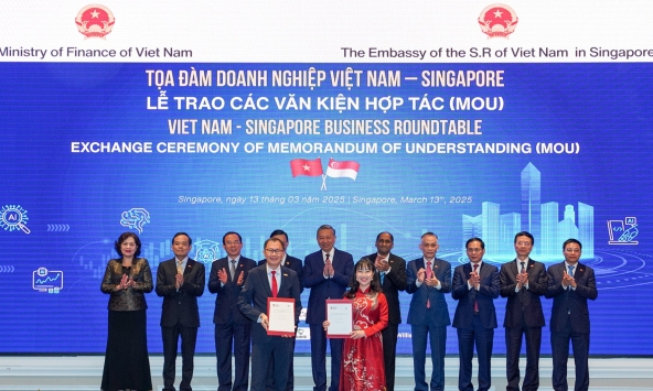 Trường Đại học VinUni và Đại học NTU– Singapore ký kết hợp tác liên minh chiến lược