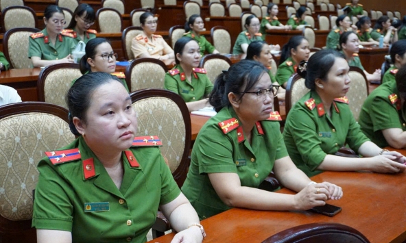 Phụ nữ Công an: Vững tin theo Đảng, tiên phong xây dựng lực lượng trong sạch, vững mạnh trong kỷ nguyên mới
