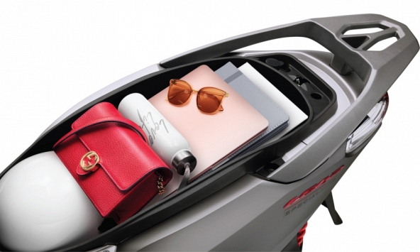 “Gọn trong cốp - đủ đầy cho cả ngày.”  5 món đồ “must-have” trong cốp xe của phụ nữ hiện đại