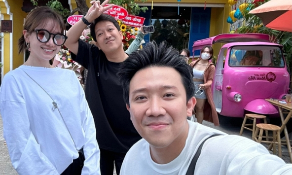 Trấn Thành hiếm hoi xuất hiện bên Trường Giang, ngầm 'đập tan' nghi vấn bằng mặt không bằng lòng?