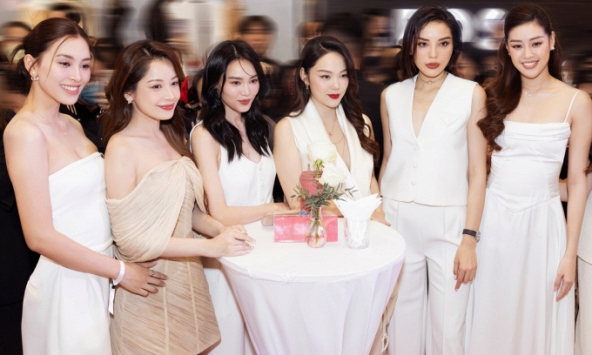 Chi Pu đọ sắc bên Lan Ngọc và dàn Hoa hậu: Visual ấn tượng, bất phân thắng bại 